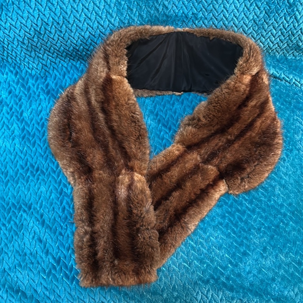 Real mink collar. Vintage